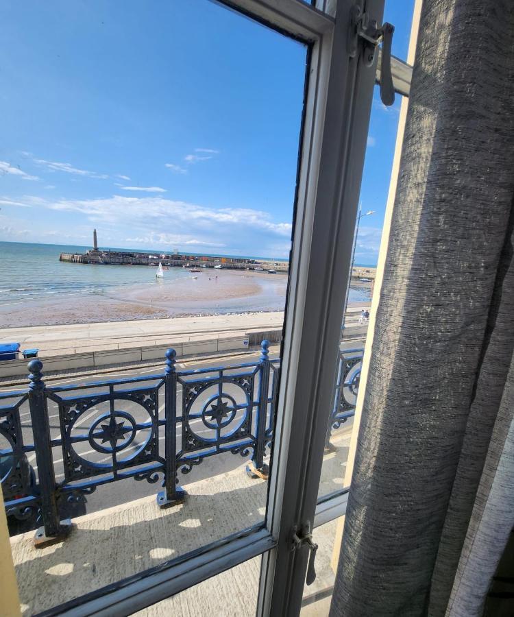 Imperial Heart Of Margate! Sleeps 6 Apartment