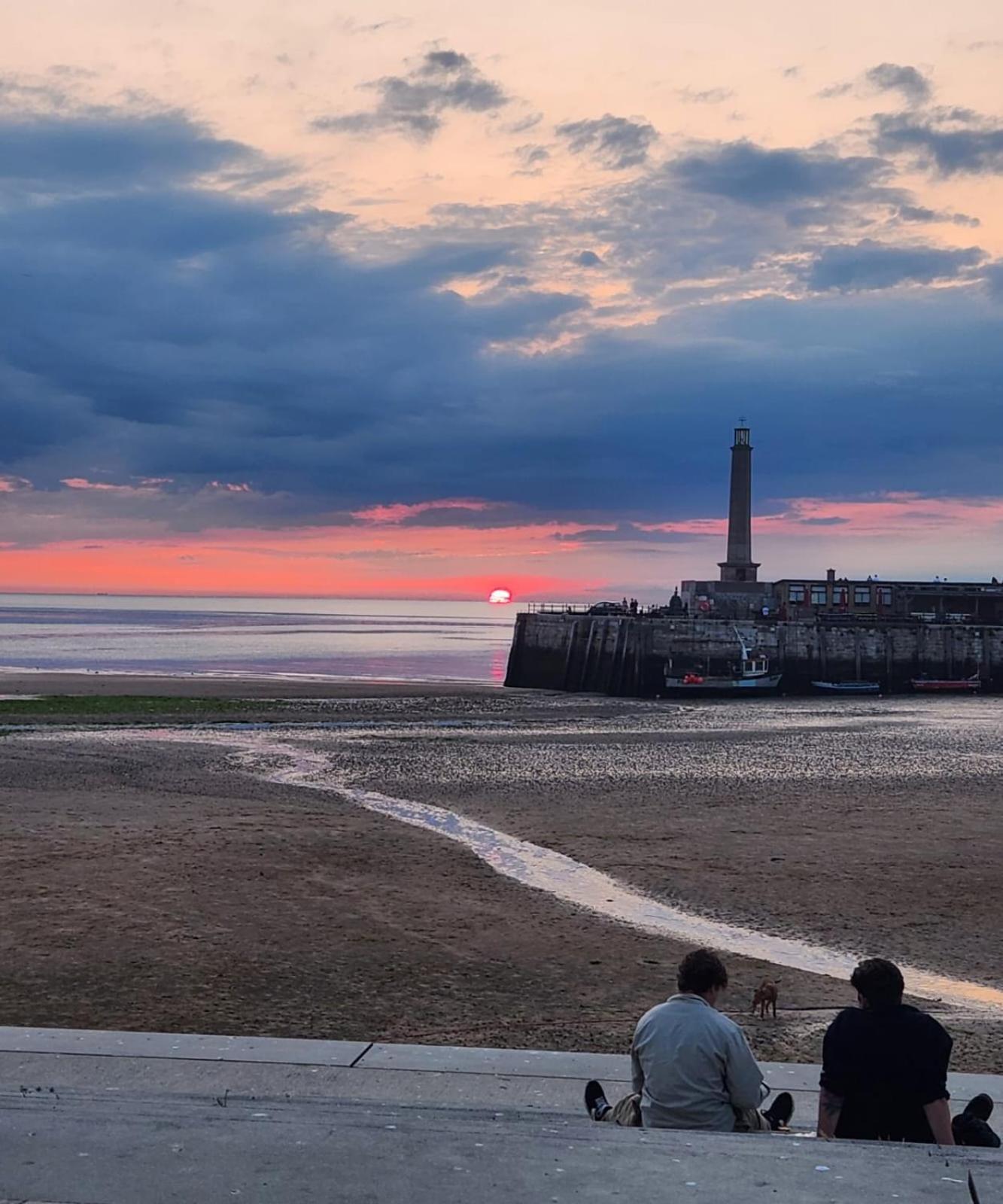 Apartment Imperial Heart Of Margate! Sleeps 6